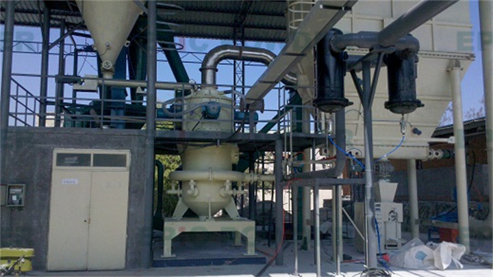 大型圓盤(pán)式氣流粉碎機(jī)